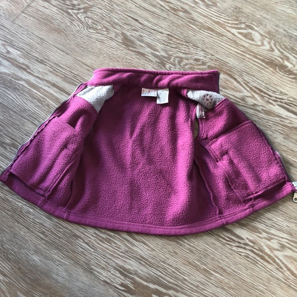 Girls T.K.S. Basics 2T Fleece Vest - Picture 5 of 6